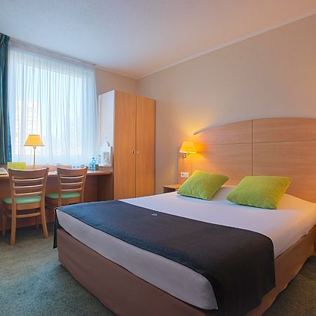 Campanile Lublin Hotel Buitenkant foto