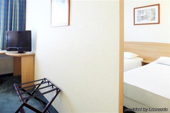 Campanile Lublin Hotel Kamer foto