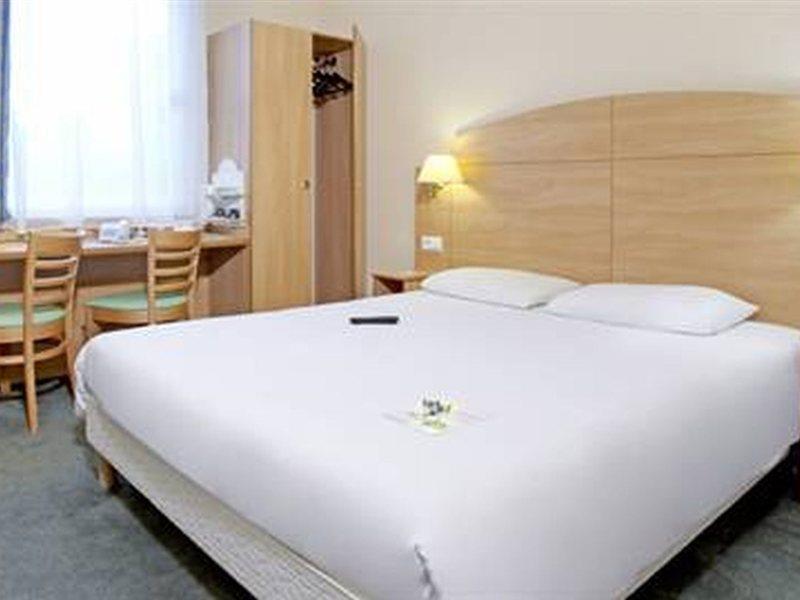 Campanile Lublin Hotel Buitenkant foto